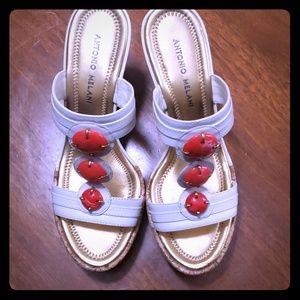 Antonio Melani wedges